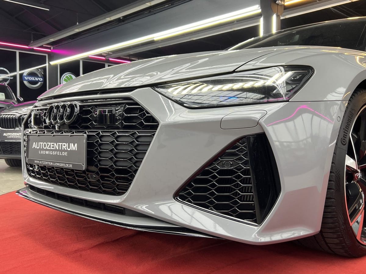 Audi RS 6 Avant 4.0 TFSI quattro PANO / B&O / 360° CA foto 7