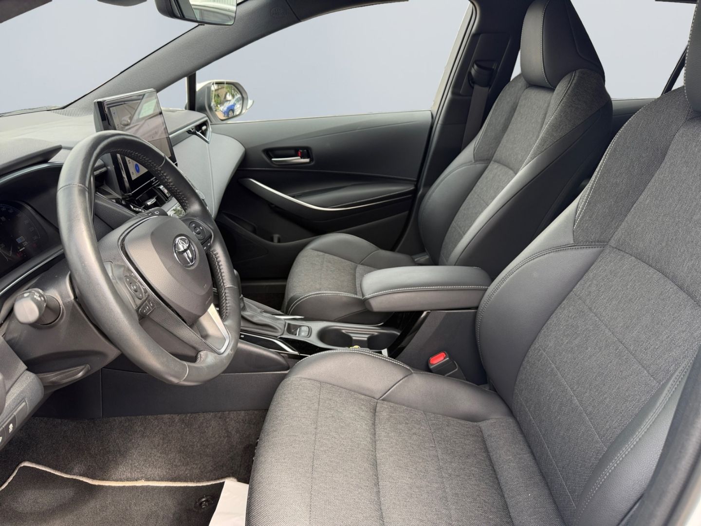 Toyota Corolla 1.8 Hybrid TS Team D *Technik-Paket*CAM* foto 9