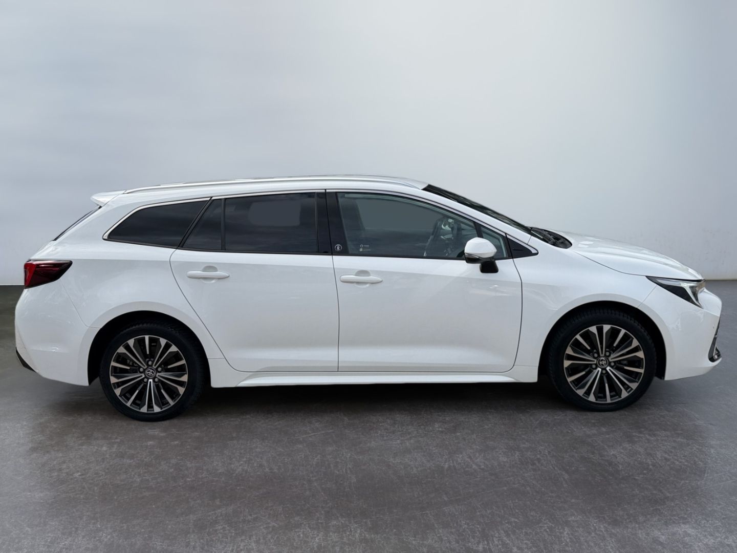 Toyota Corolla 1.8 Hybrid TS Team D *Technik-Paket*CAM* foto 10