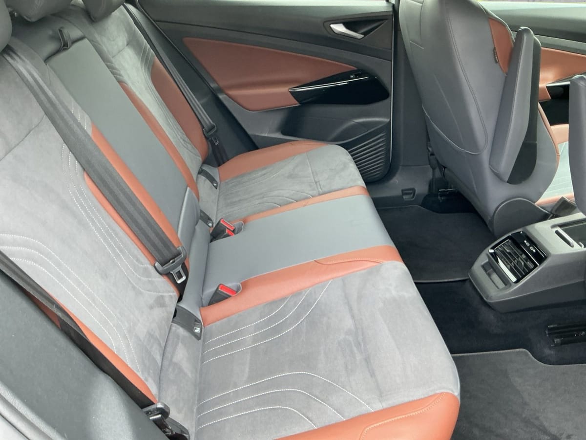 Volkswagen ID.4 Pro Performance 150KW PANO+AHK+ACC+WäPu+HUD foto 16