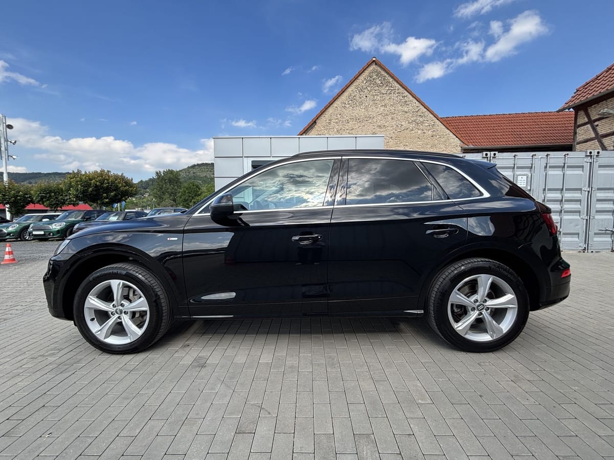 Audi Q5 quattro sport S Line Selection Matrix Kamera foto 3