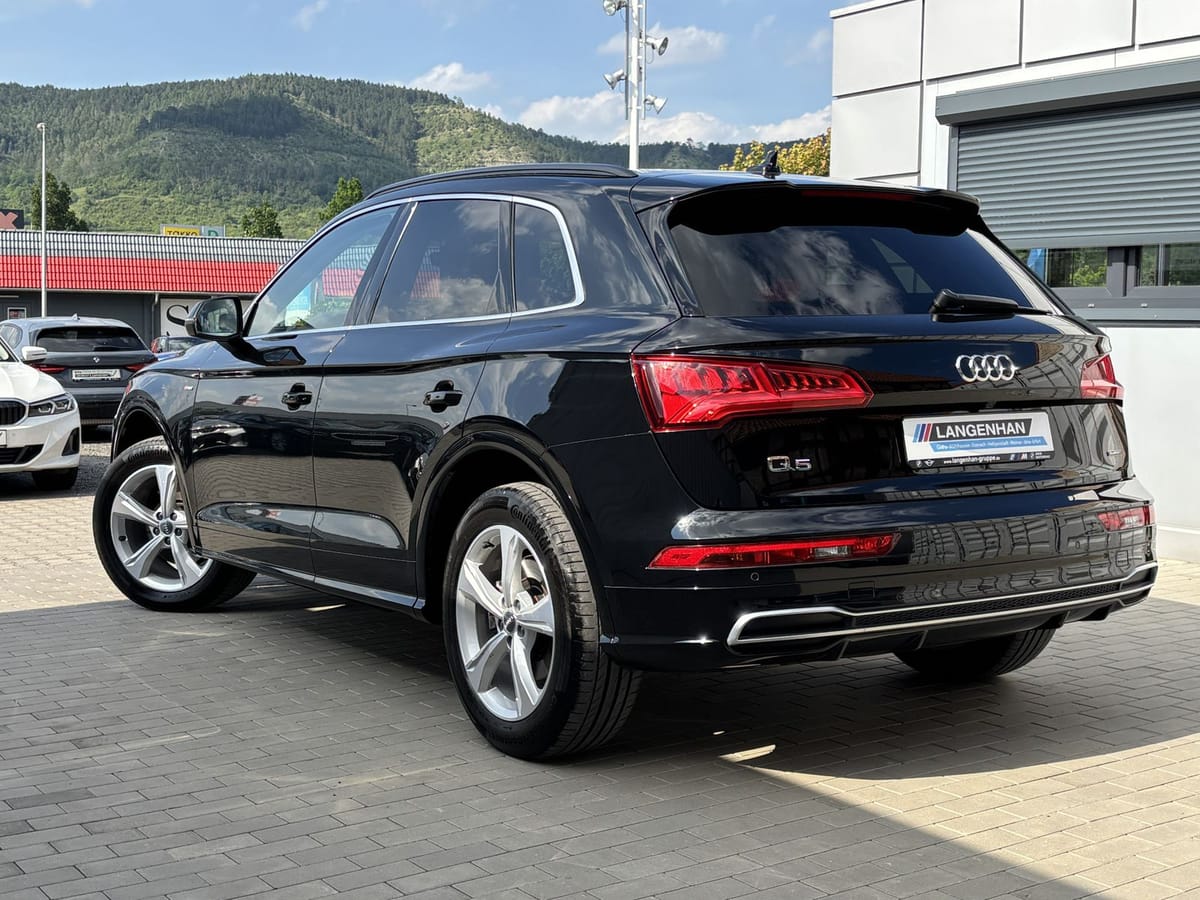 Audi Q5 quattro sport S Line Selection Matrix Kamera foto 4