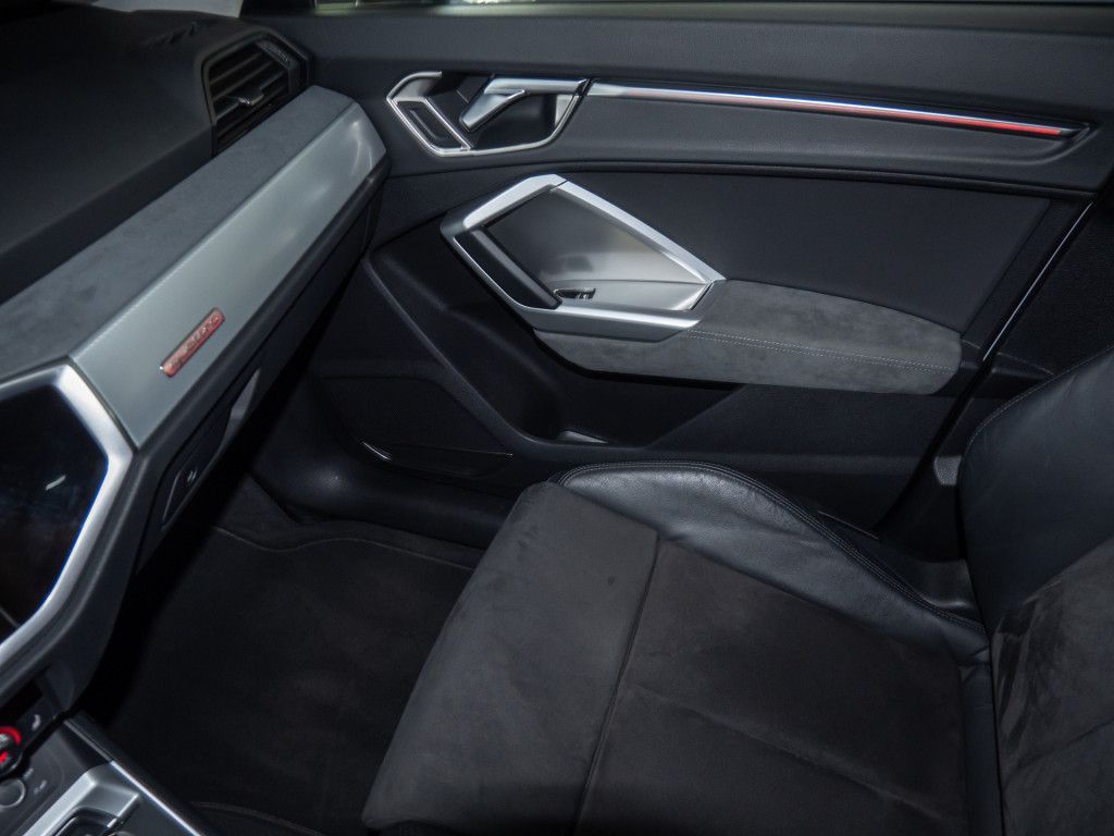 Audi Q3 Sportback 40 2.0 TDI quattro S-line Kamera AH foto 14