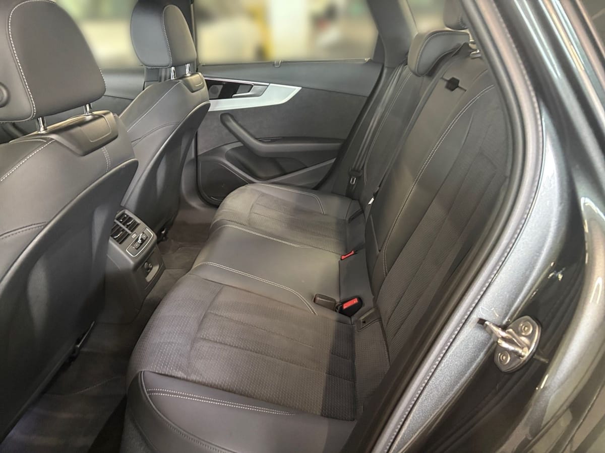 Audi S4 Avant quattro tiptronic Matrix-LED Navi DAB T foto 10