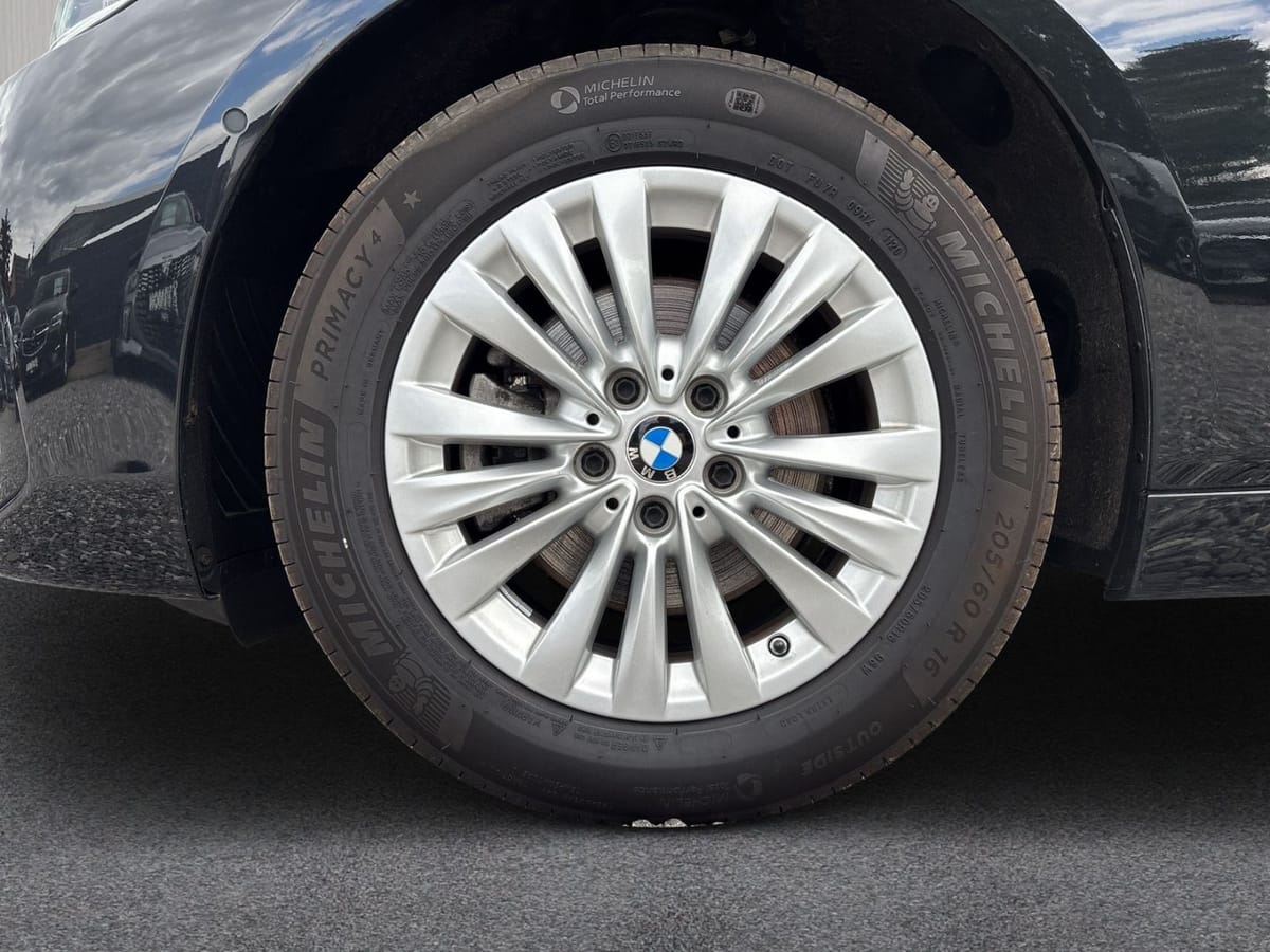 BMW 218 Active Tourer Advantage NAV LED SHZ PPS foto 11