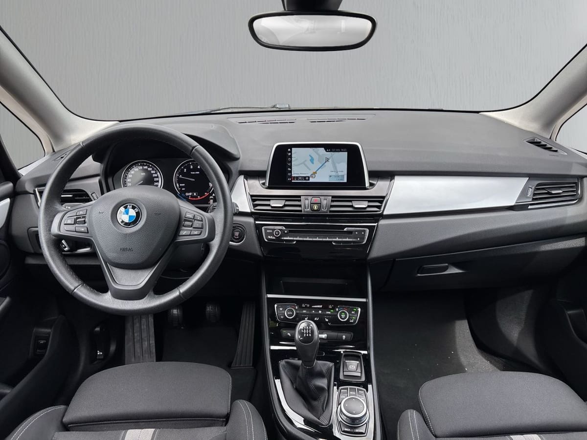 BMW 218 Active Tourer Advantage NAV LED SHZ PPS foto 15