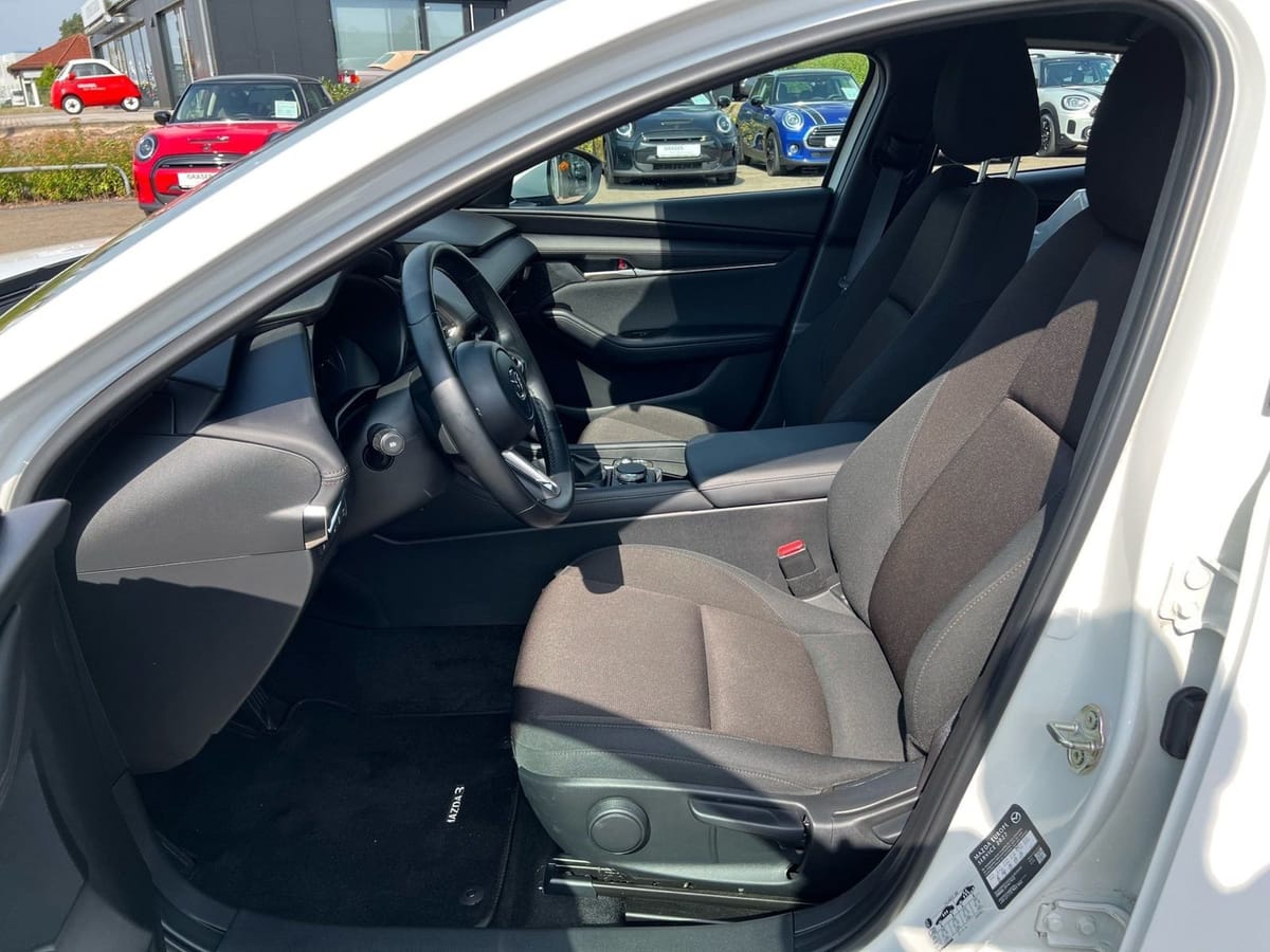 Mazda 3 e-SKYACTIV-G M Hybrid Selection foto 22