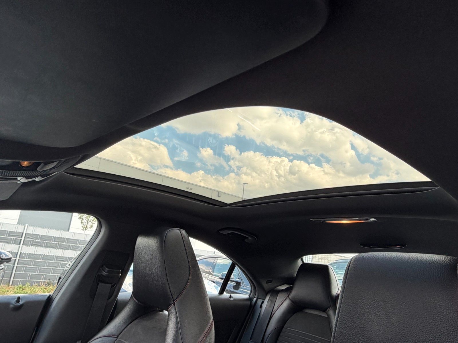 Mercedes-Benz CLA 220 CDI / d*AMG*PANO*Carplay*LED*KAMERA*Dist foto 18