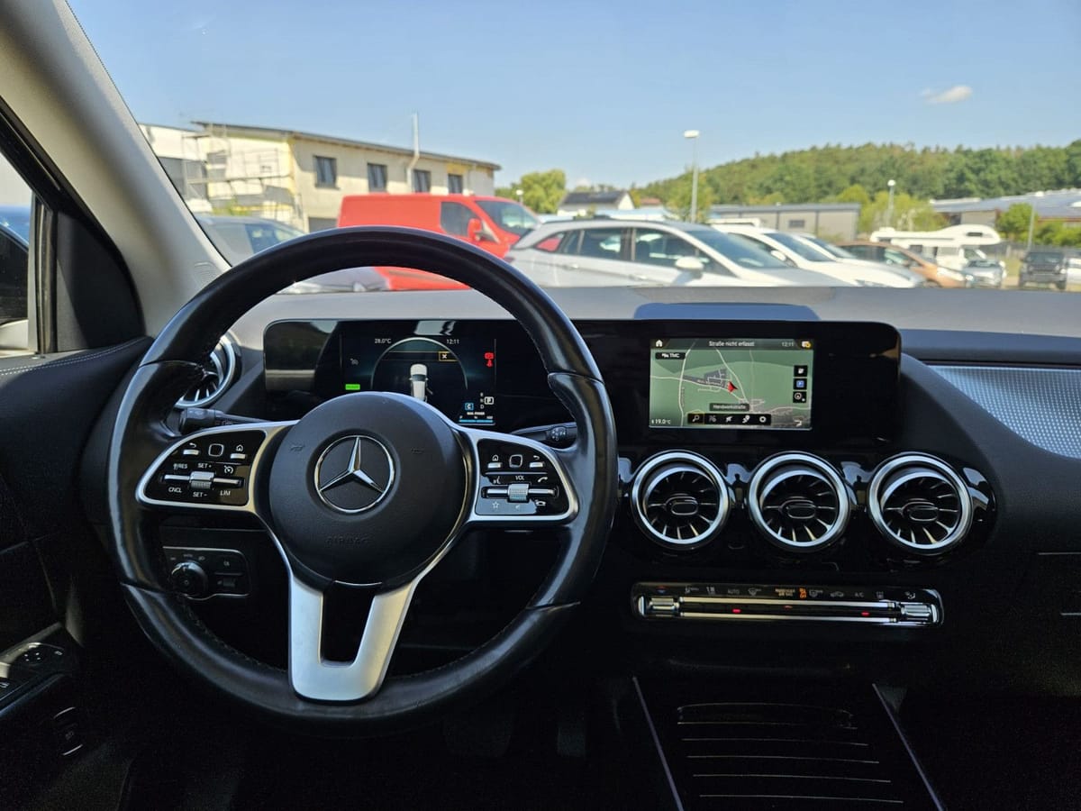 Mercedes-Benz EQA EQA 250 Progressive*Panoramadach*AHK*1Hand foto 11