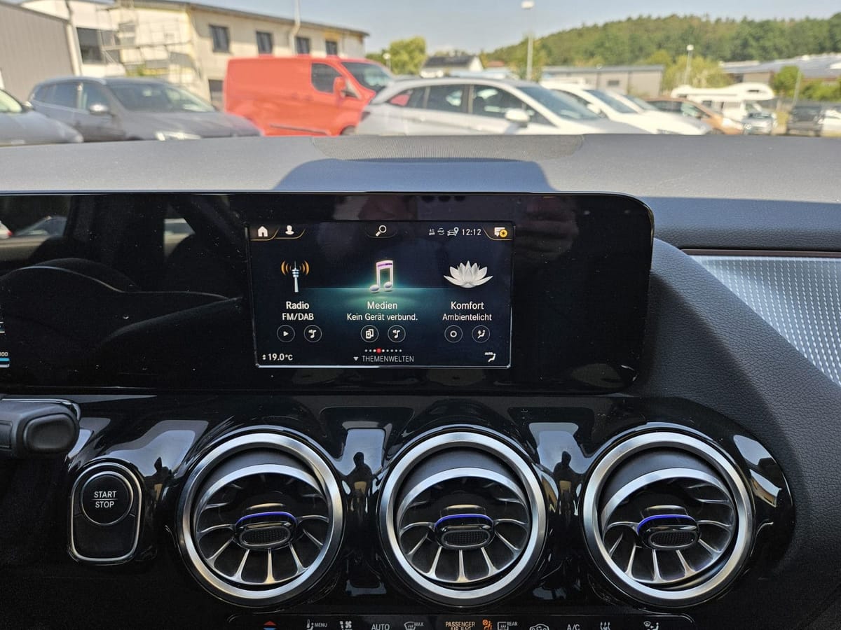 Mercedes-Benz EQA EQA 250 Progressive*Panoramadach*AHK*1Hand foto 13