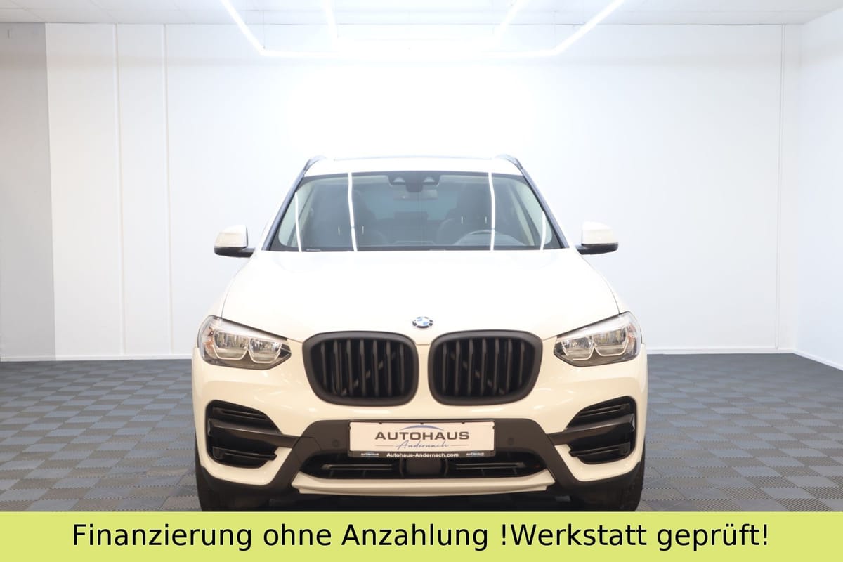 BMW X3 xDrive 20 d Advantage NAVI CAM HUD AHK PANO foto 4