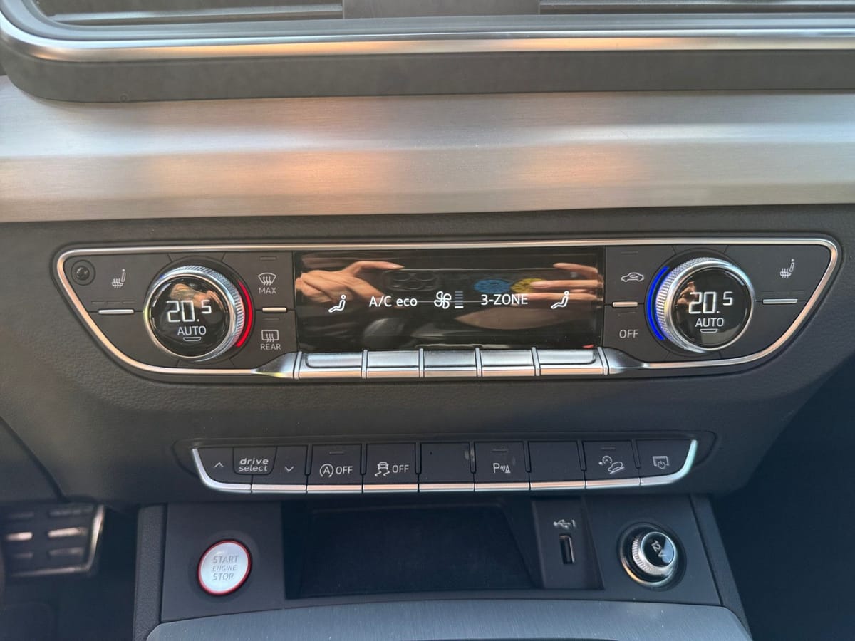 Audi SQ5 3.0 TDI quattro Automatik Navi foto 17