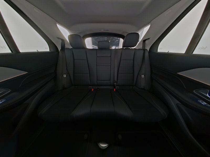 Mercedes-Benz GLE 400 e 4M AMG-ADV AHK PANO FAP DC-LADER 360° foto 8