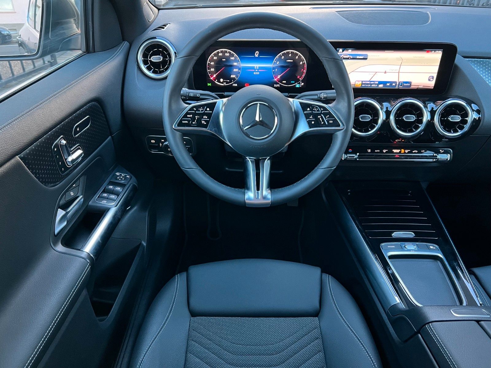 Mercedes-Benz GLA 200 PROGRESSIVE! AHK! 360°! MEMORY! TOTWINK foto 11