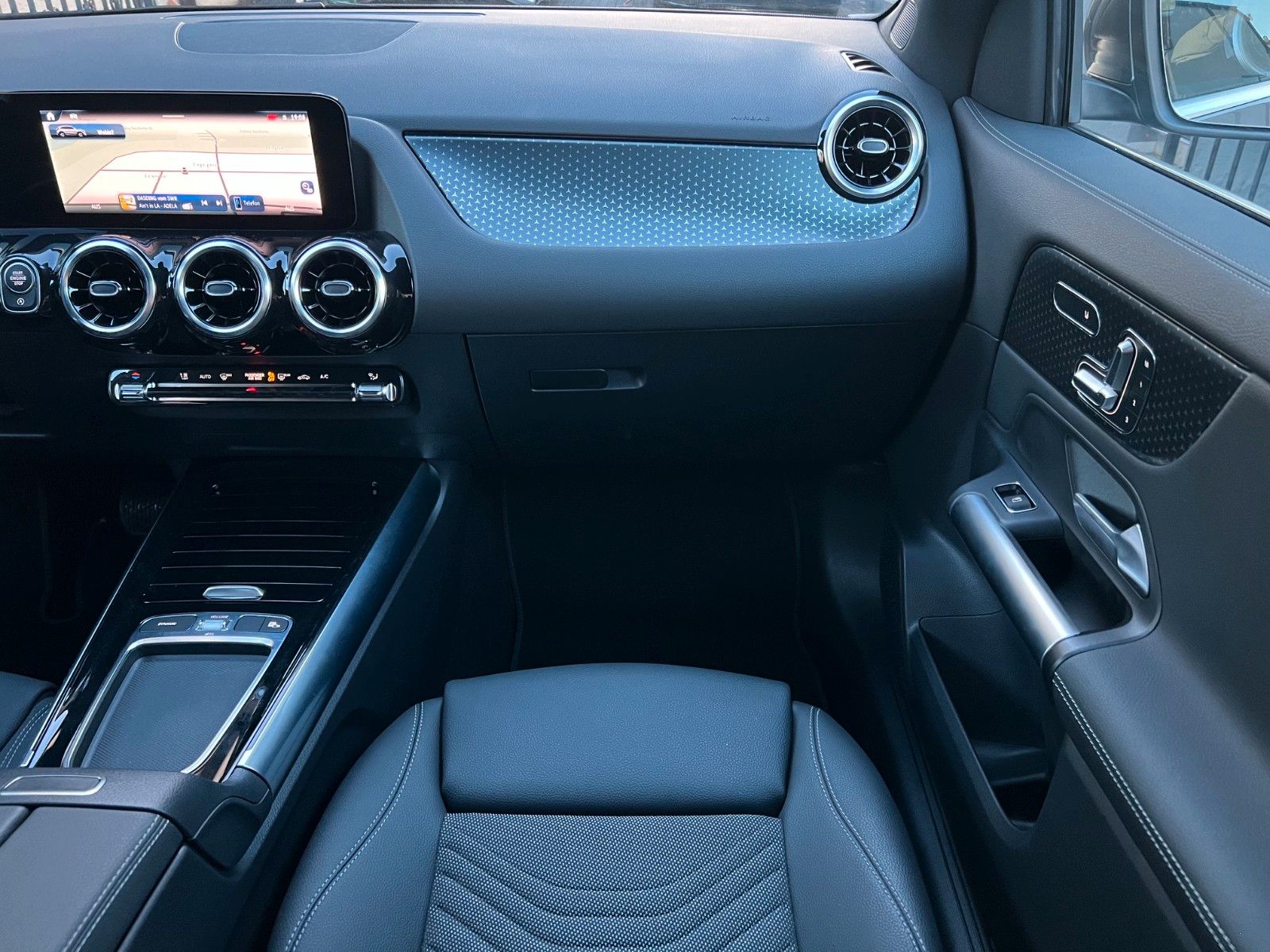 Mercedes-Benz GLA 200 PROGRESSIVE! AHK! 360°! MEMORY! TOTWINK foto 12