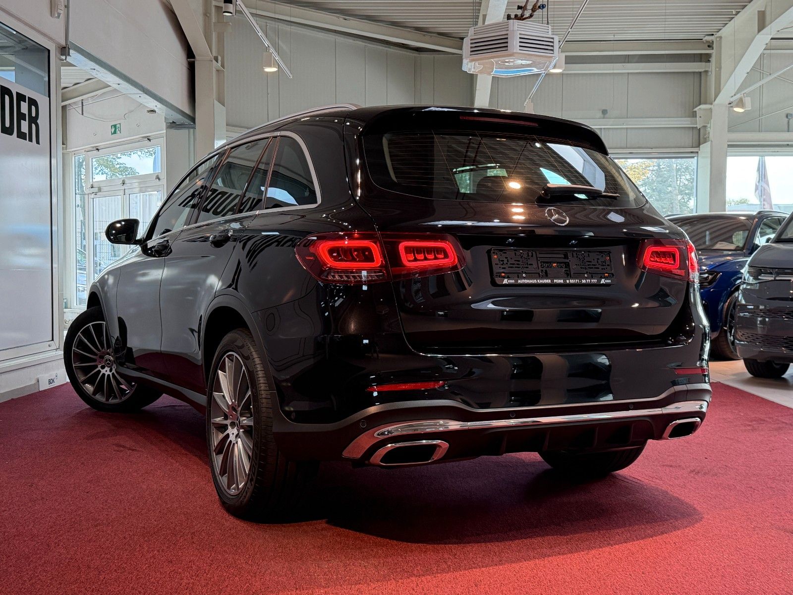 Mercedes-Benz GLC 300 d 4Matic 9G AMG Line LED Navi LEDER ACC foto 2