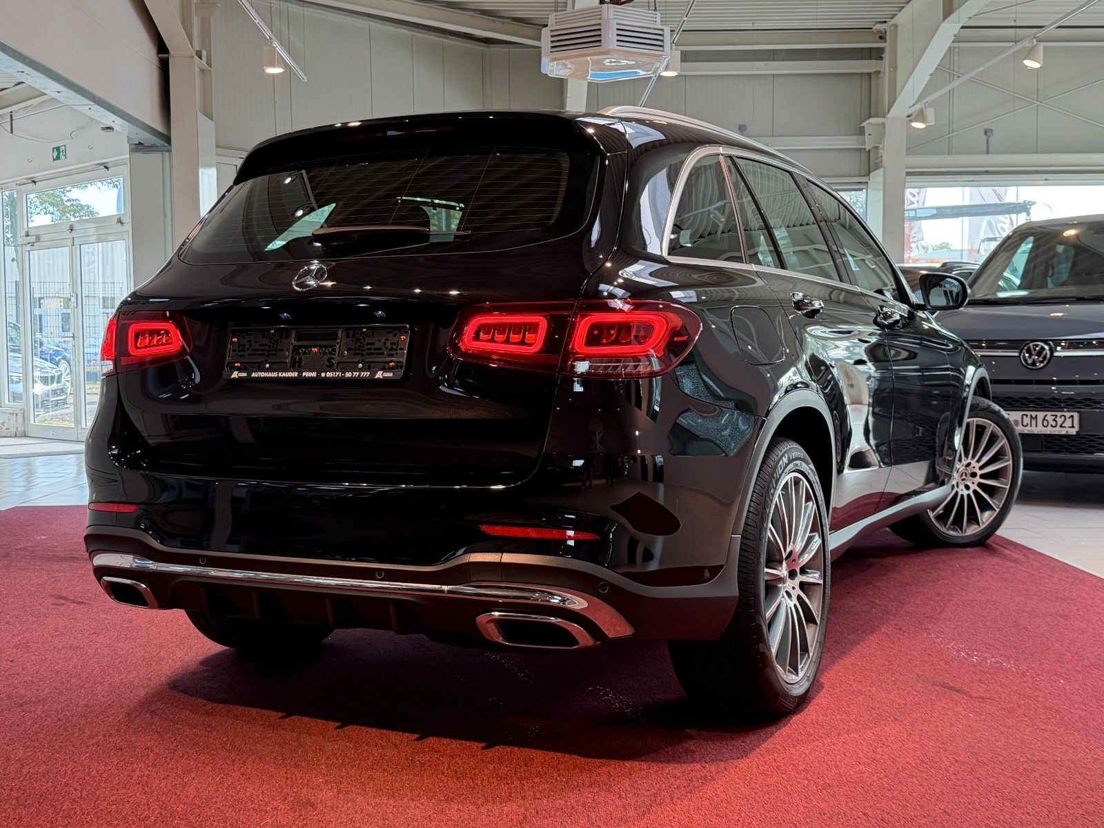 Mercedes-Benz GLC 300 d 4Matic 9G AMG Line LED Navi LEDER ACC foto 4