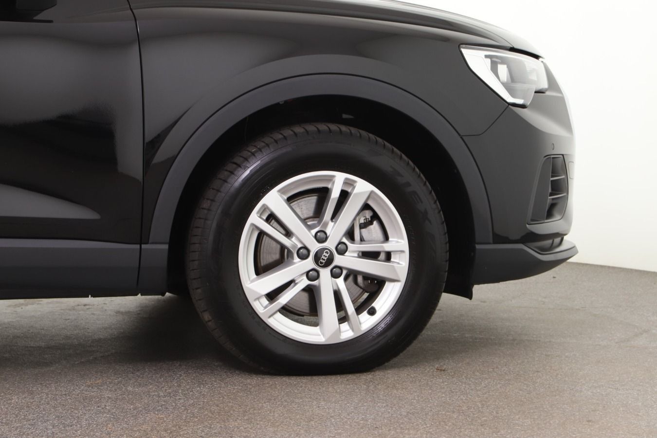 Audi Q3 40 TFSI Q S tronic Kamera PDC Navi foto 3