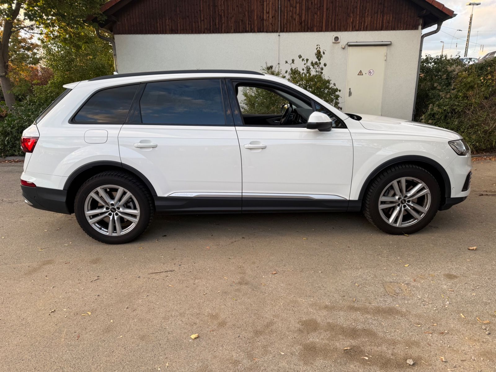 Audi Q7 45 TDI quattro basis foto 4