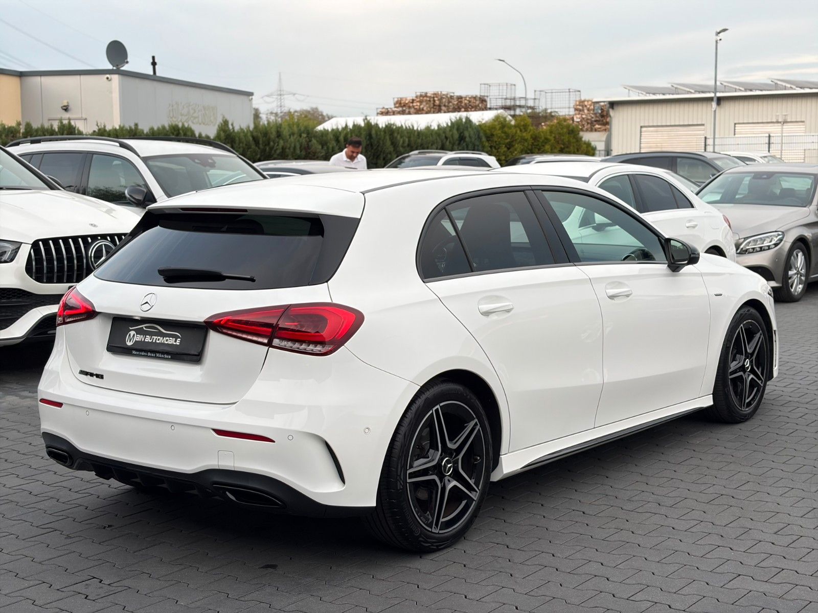 Mercedes-Benz A 200 Edition AMG-Sport 7G-DCT MBUX LED CarPlay foto 5