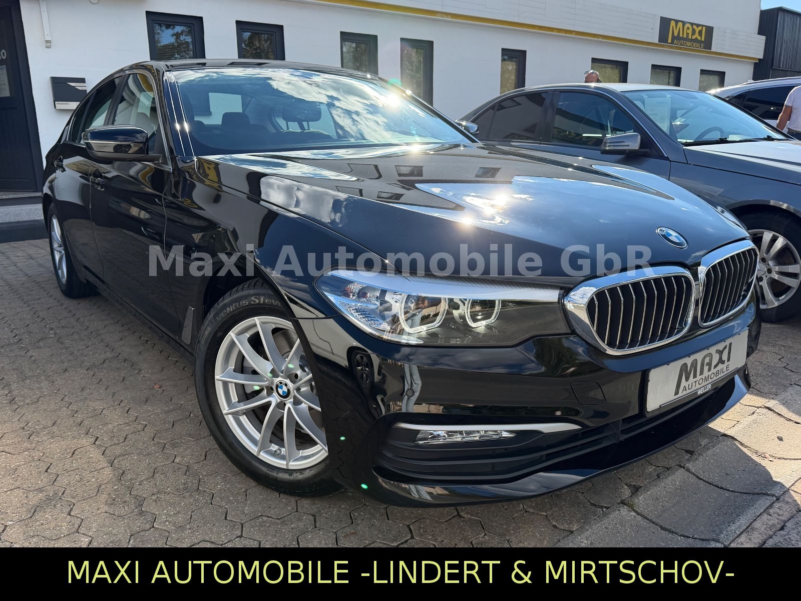 BMW 520 D LIM G30-AUT-1.HAND-NAVI-LED-BMW KD-PDC-TEM foto 1