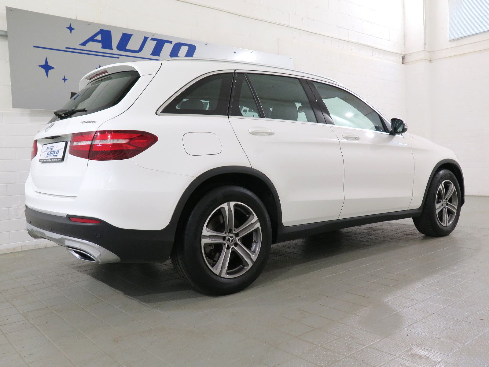 Mercedes-Benz GLC 250 d 4Matic Luftf AHK LED Leder Navi foto 2