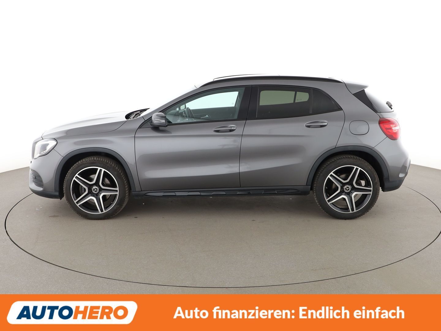 Mercedes-Benz GLA-Klasse GLA 220 4Matic AMG Line Aut. NAV LED foto 3