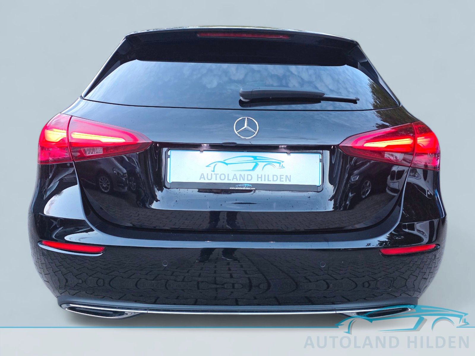 Mercedes-Benz A 200d 8G-DCT 2.0, Diesel LED Kamera 1 Hand 17 foto 4