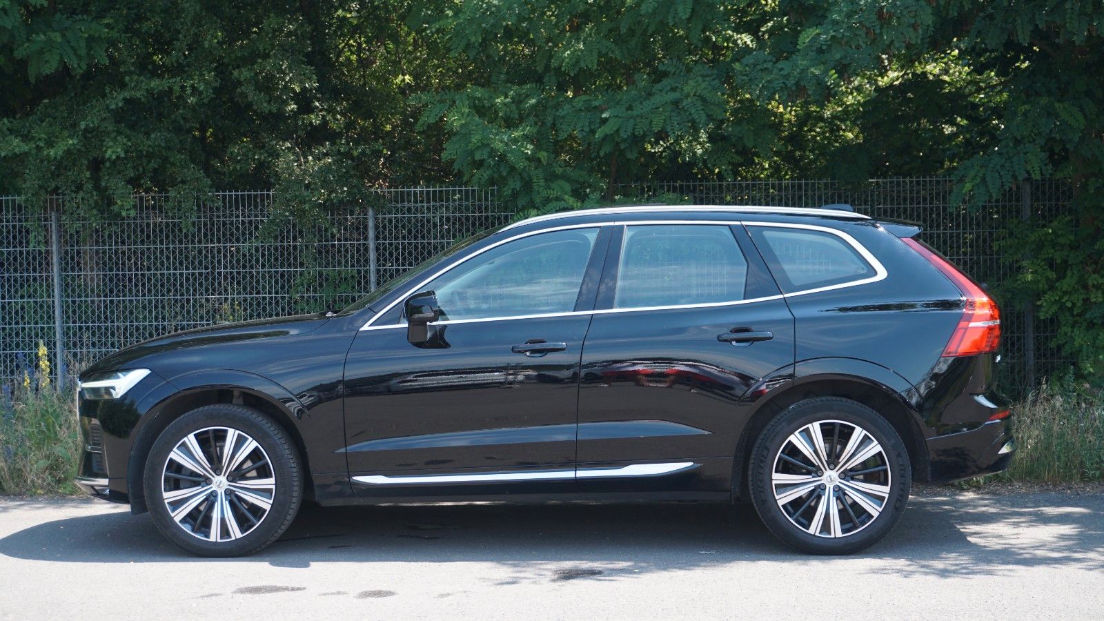 Volvo XC60 B4 AWD Ulti. Bright PilotA HuD Pano Cam H&K foto 2