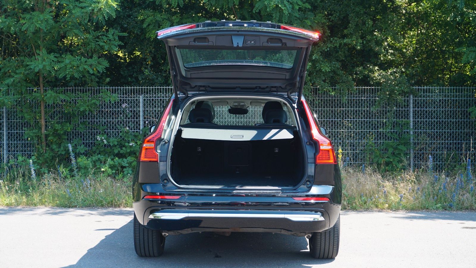 Volvo XC60 B4 AWD Ulti. Bright PilotA HuD Pano Cam H&K foto 5