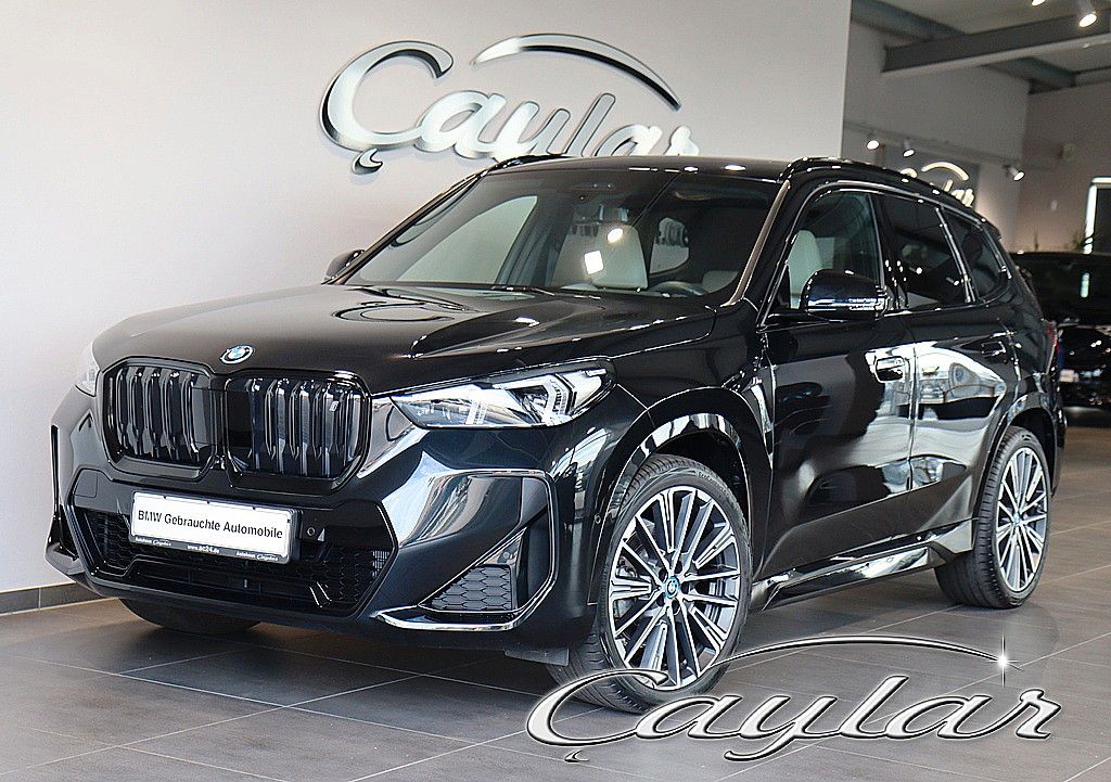 BMW iX1 30xD M SPORT AKTIVSITZE PANO HUD LEDER 20 foto 5