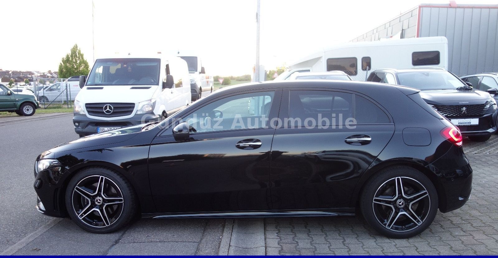 Mercedes-Benz A 220 d 8G-DCT AMG Line 360°KAMERA KEYLESS MULTI foto 3