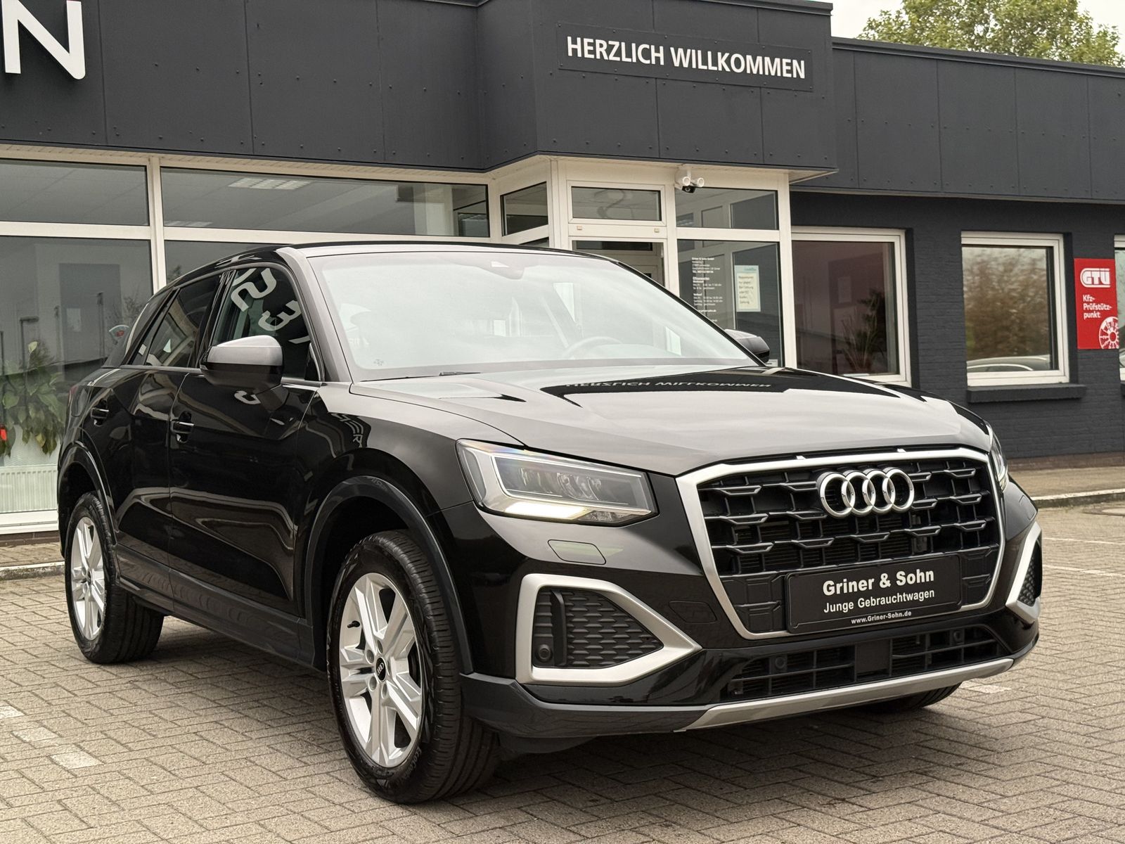 Audi Q2 35 TFSI Advanced R-Kam Virtual ACC Winter,2-Z foto 3