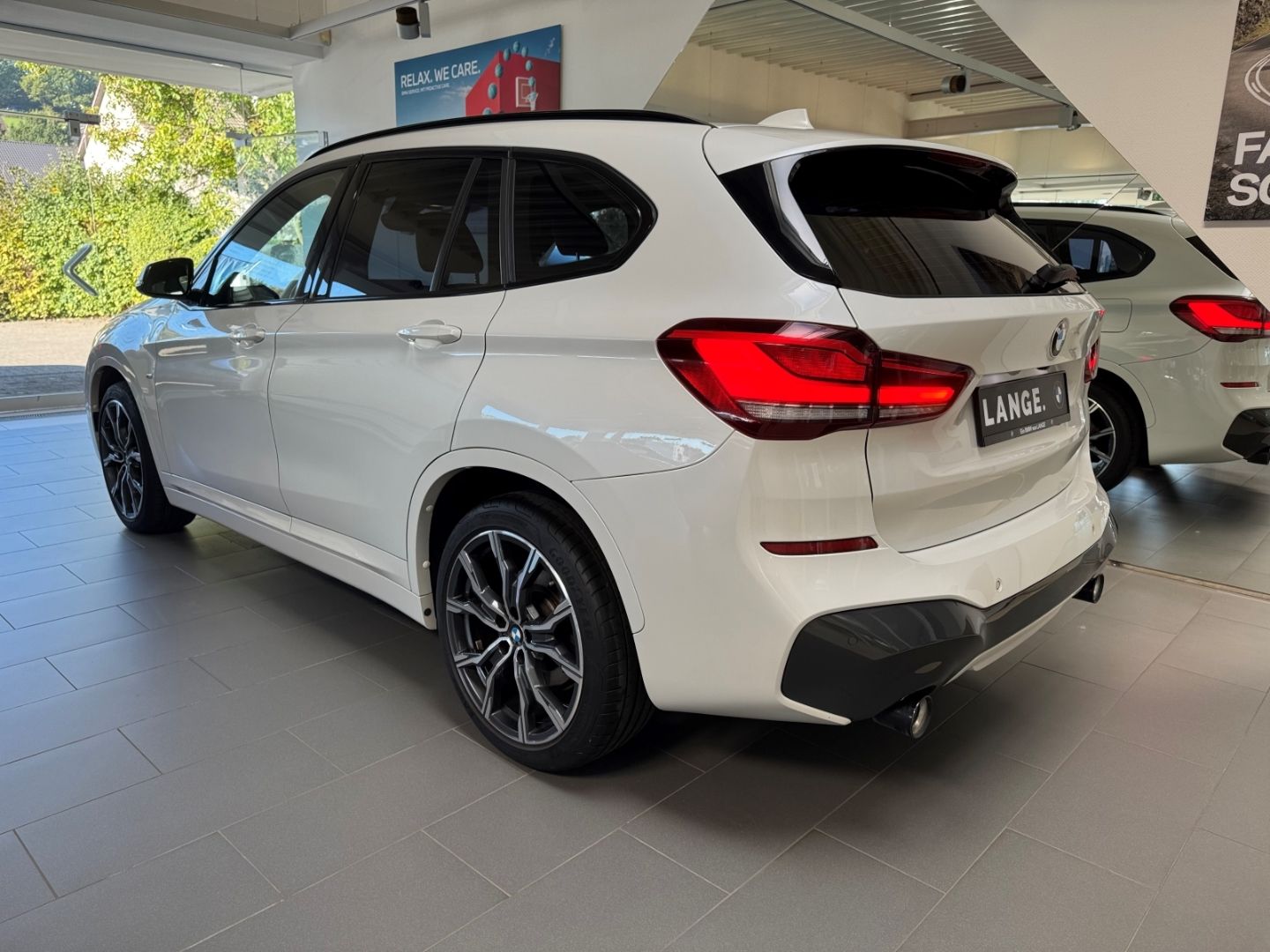 BMW X1 xDrive 20 dA M Sport AHK HUD R.-Kamera Komfor foto 5