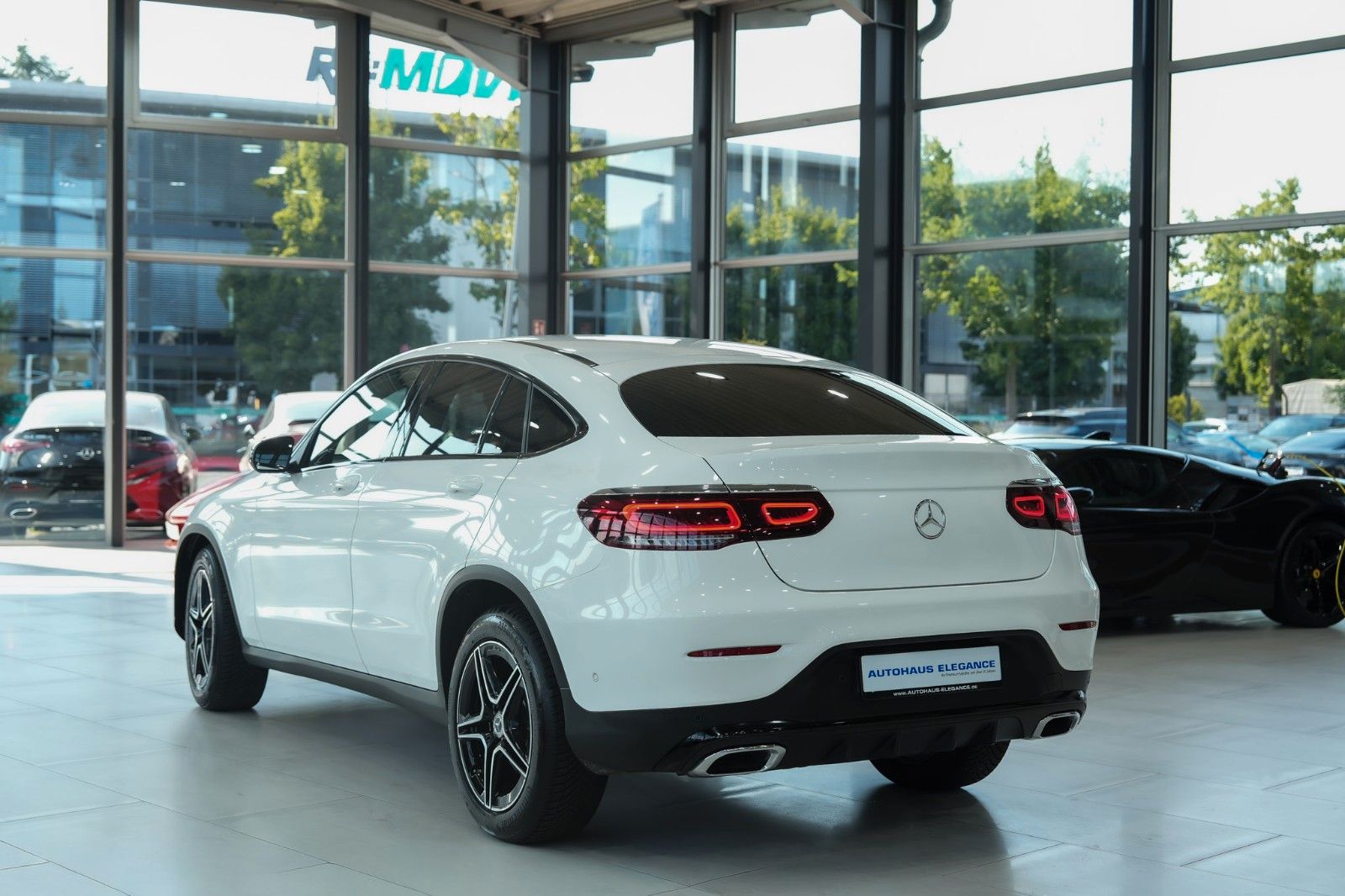 Mercedes-Benz GLC 300 Coupe 4Matic AMG-LINE NIGHT LED 19 LM foto 3