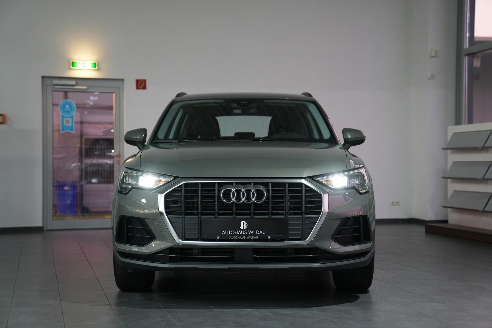 Audi Q3 35 TFSI basis foto 4