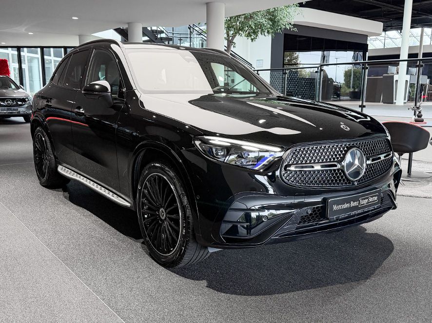 Mercedes-Benz GLC 300 4M AMGLi NIGHT DIGIL PANO BURM DISTR foto 3