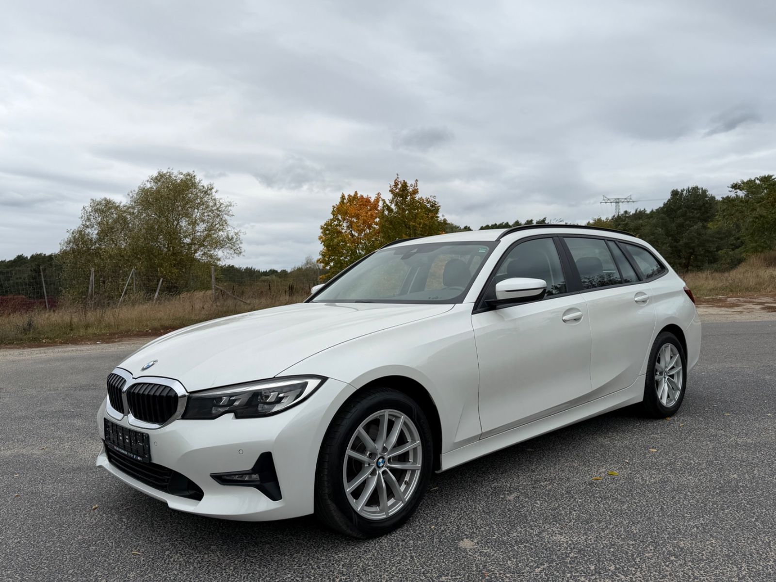 BMW Touring 320d Business Diesel Automatik 190 hp foto 1