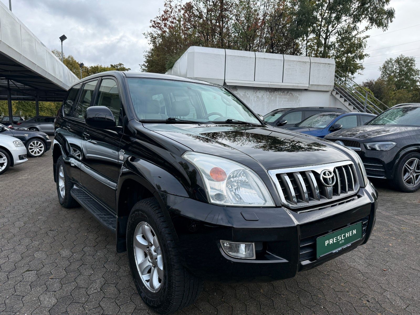 Toyota Land Cruiser 3.0 D-4D Executive 2.Hand foto 3