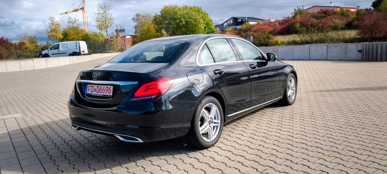 Mercedes-Benz C 300d Lim. Avtg. Carplay PDC Shzg GRA 1.Hd foto 5