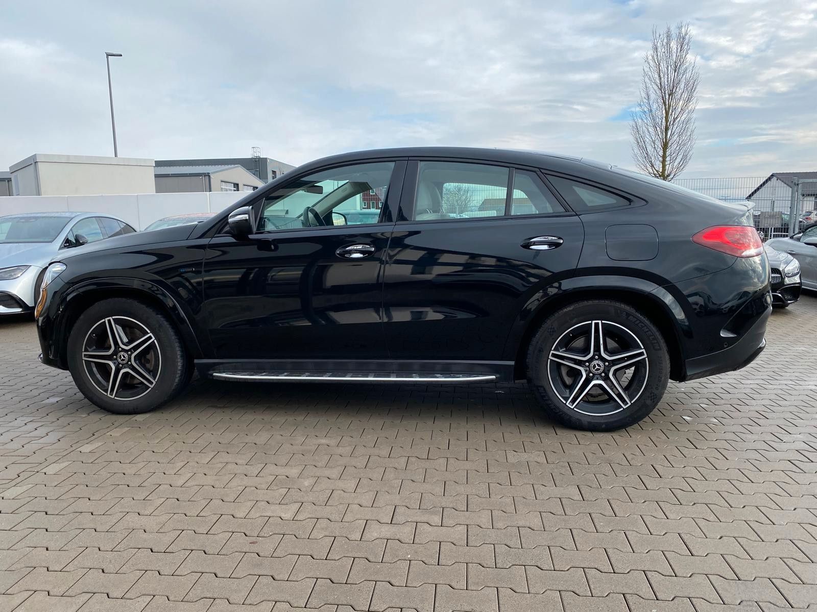Mercedes-Benz GLE 350 GLE 350e AMG 4Matic Coupe PANO BURM. VO foto 5