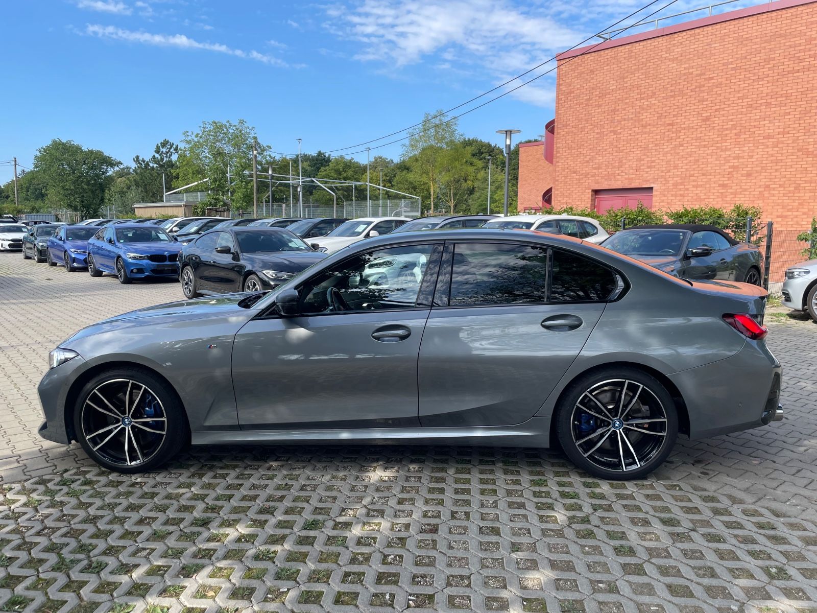 BMW 320d M-Sport Keyless Memory Head-Up ACC AHK H K foto 2