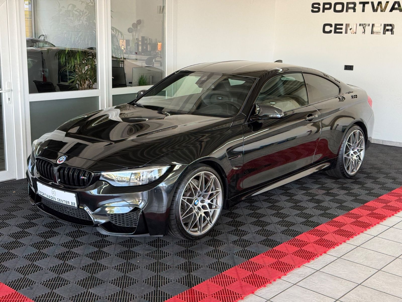 BMW M4 Coupe Competition Deutsch Head Up foto 2