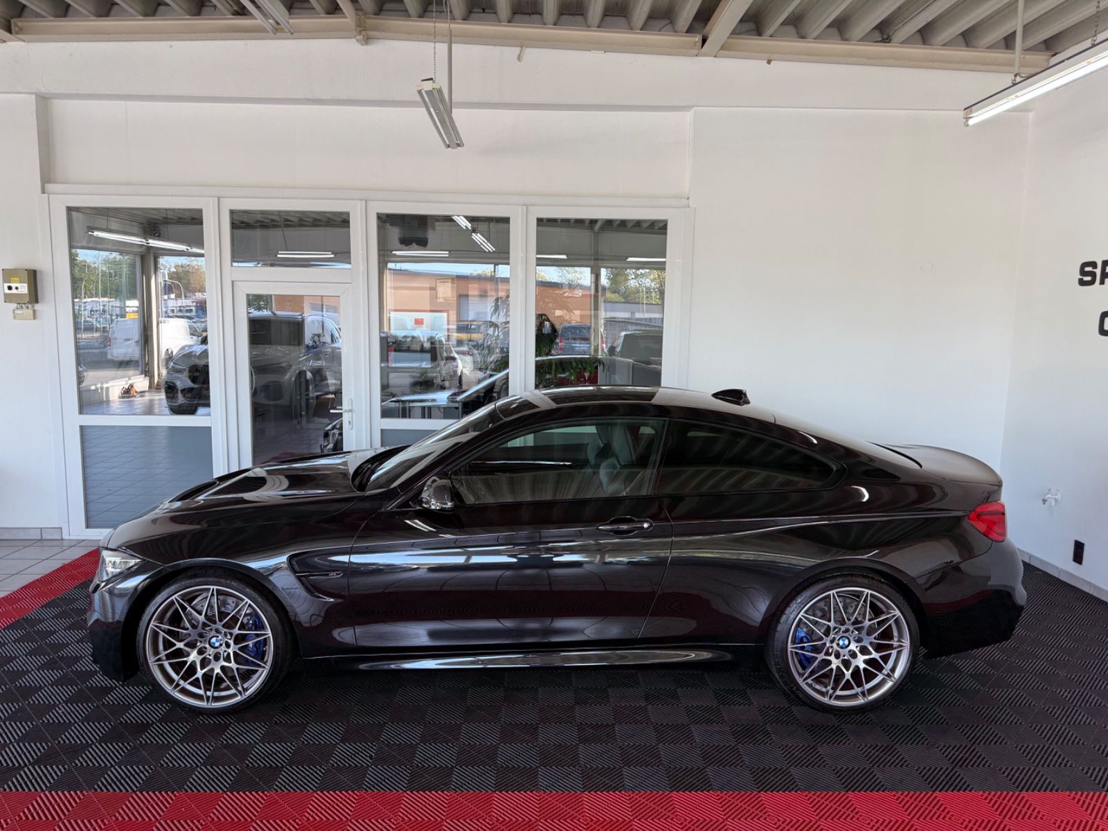 BMW M4 Coupe Competition Deutsch Head Up foto 4