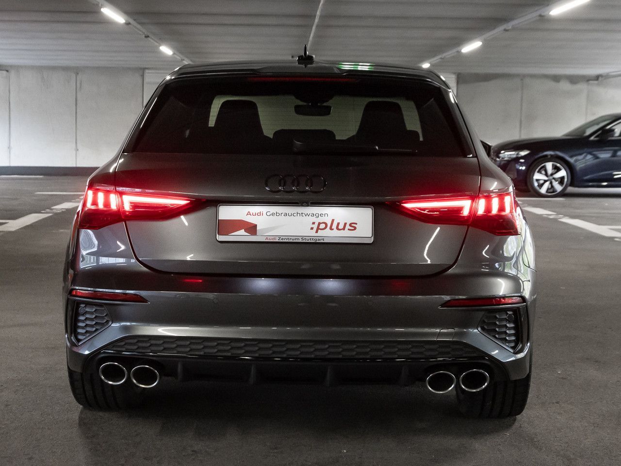 Audi S3 Sportback 2.0 TFSI quattro Pano Matrix ACC foto 5