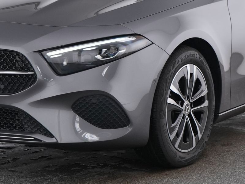 Mercedes-Benz A 200 d Progressive Pano Multibeam Kamera CarPla foto 3