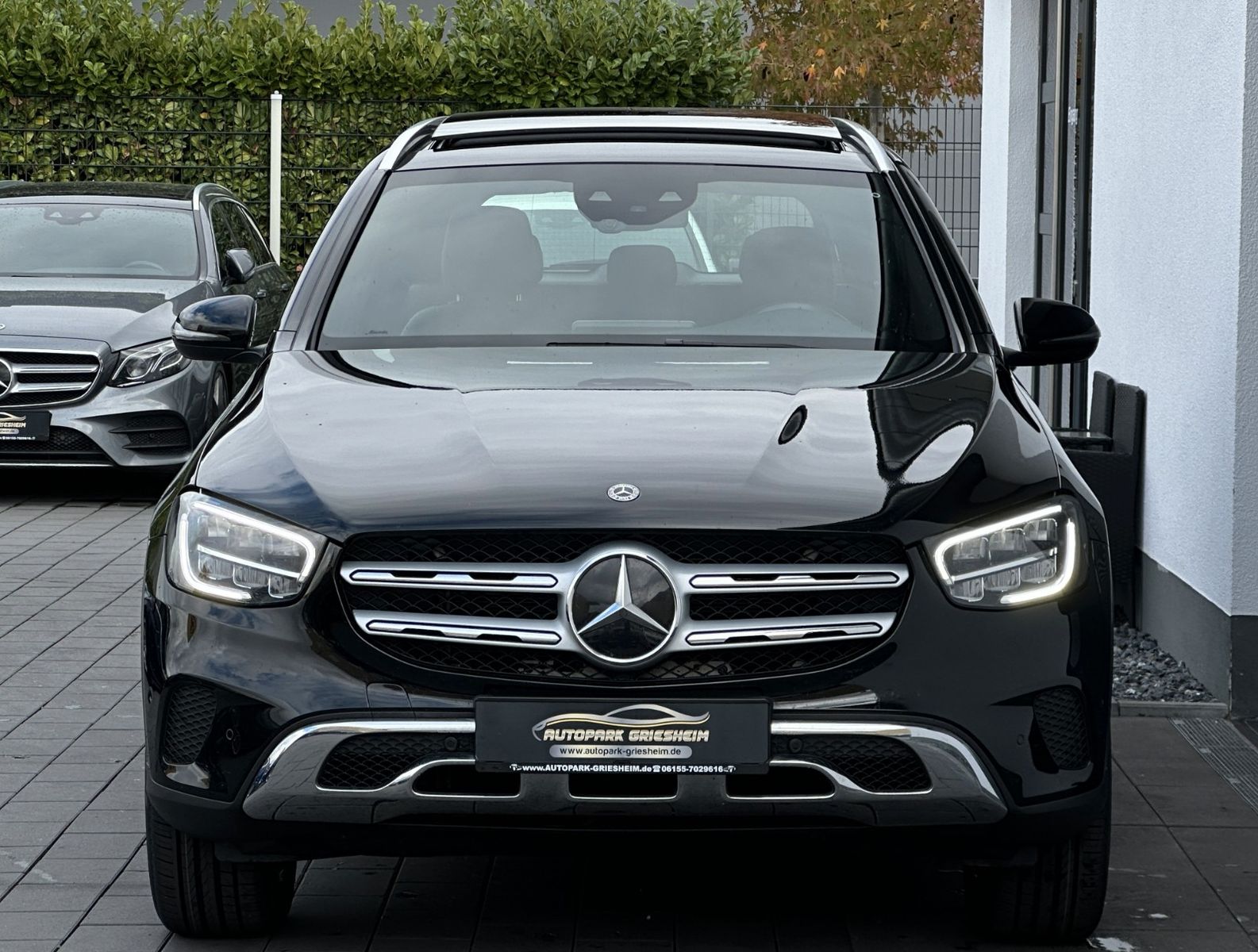 Mercedes-Benz GLC 200 d 4M EXCLUSIVE PANO ACC AHK MBUX KAMERA foto 2