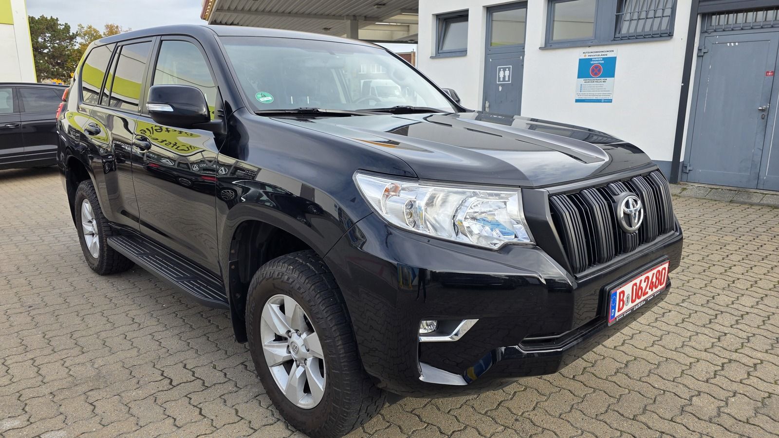 Toyota Land Cruiser 150 Comfort Aut. Navi KeylessGo foto 5
