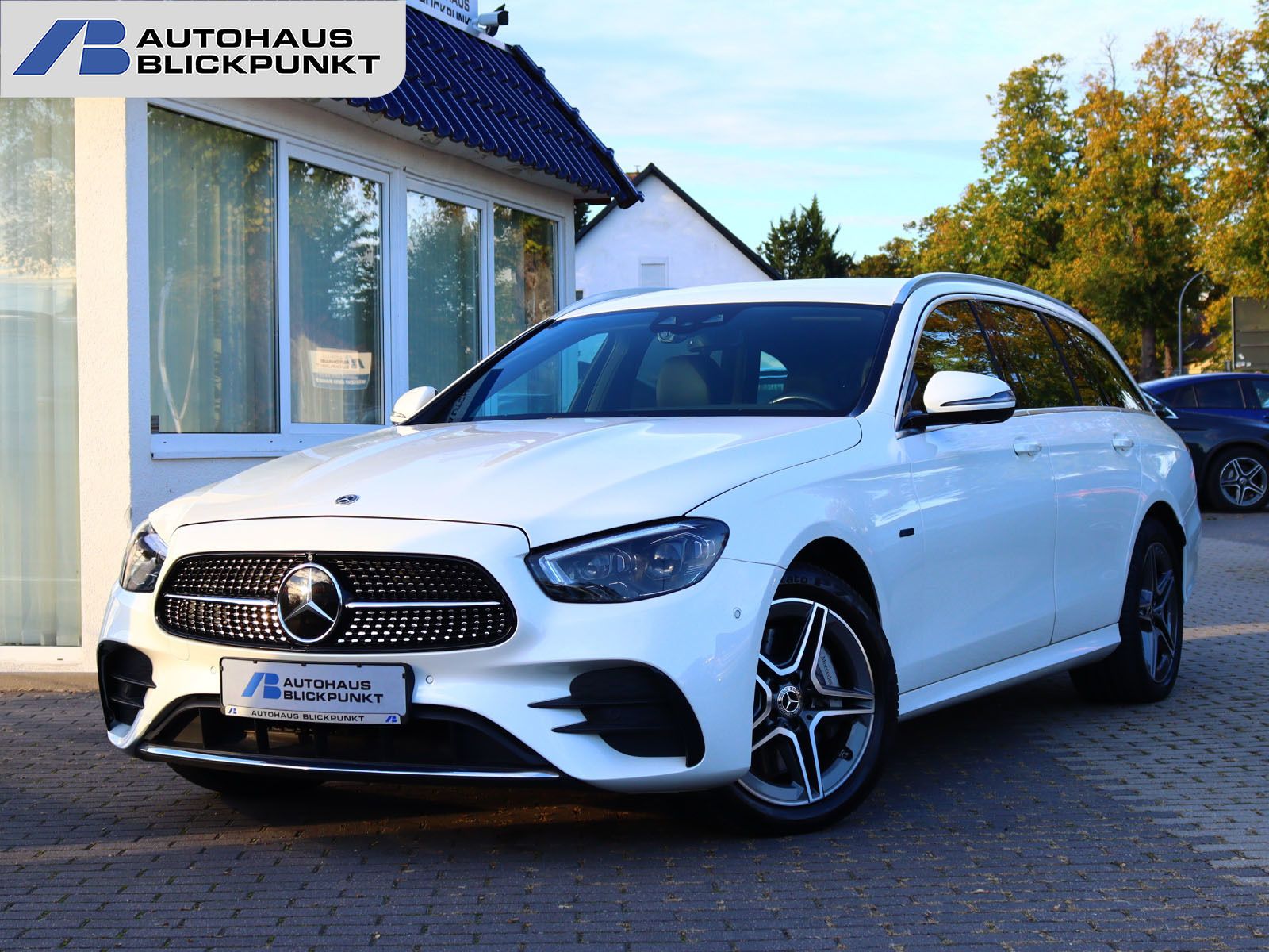 Mercedes-Benz E 300 de T 4M AMG DISTRO KAM360 HEADUP BURMESTER foto 1