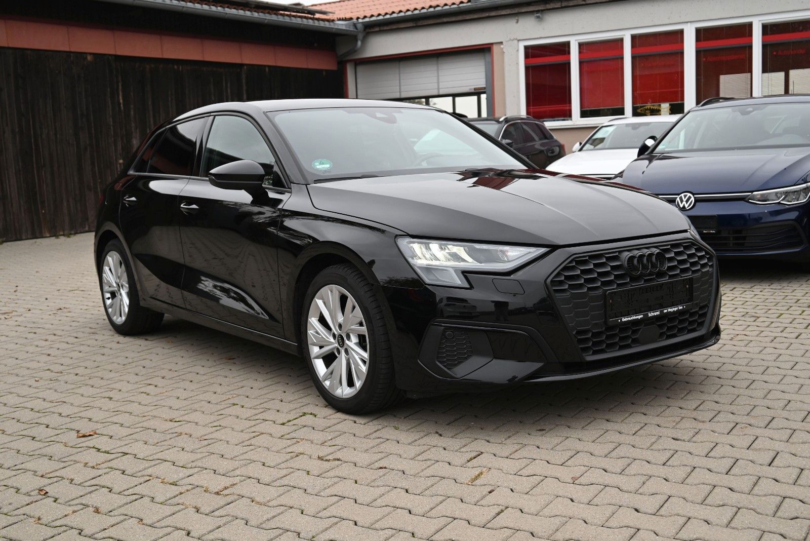 Audi A3 Sportback 30 TFSI S-Line Neuer Motor! Leder foto 3